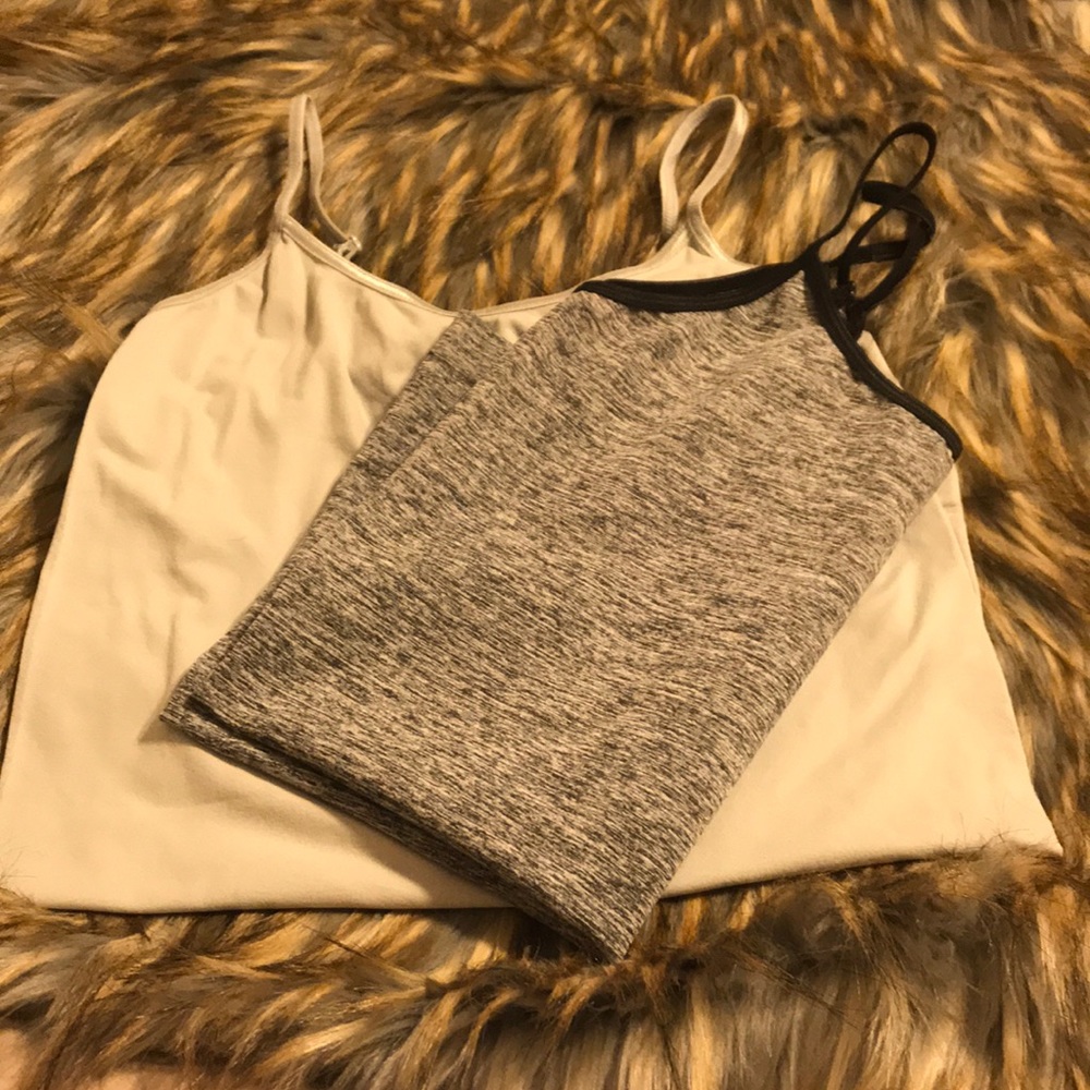 So seamless tank top undershirts